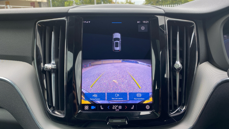 Volvo Xc60 2.0 T6 [350] RC PHEV Core Bright 5dr AWD Gtron Estate